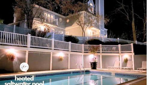 Getaway Villa- 3 mins to Mohegan- Fully Stocked with Two Full Beds & Fireplace- Jacuzzi, Saltwater Pools, Sauna - Foto 5