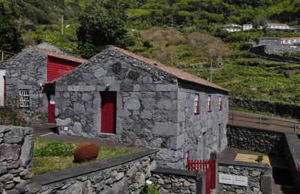 Casas Dos Vimes - Photo 49