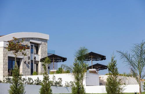 Oneiric Exclusive Villas by etouri - Foto 40