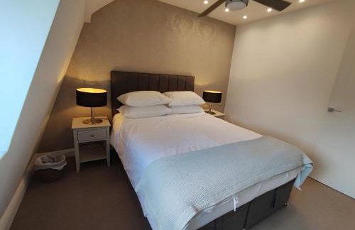 Modern 2 Bedroom Flat with private outdoor terrace - Foto 10