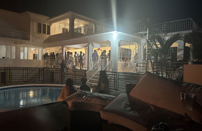 The Belair - Photo 23