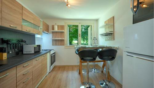 Cozy Home In Curlovac - Foto 5