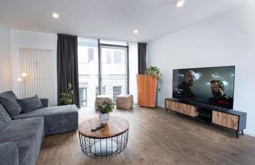 ROSIS HOME Geräumige Citywohnung im Herzen Schorndorfs - Ideal für Gruppen und Familen - Foto 2