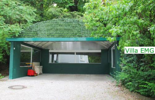 Luxus Ferienhaus Villa EMG Dortmund in Ennepetal, nah Düsseldorf, Köln mit Tennis Court, Garten, Kamin für Familien Gruppen bis 20 Personen - Foto 55