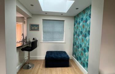 2 bedroom Hidden Gem in Stamford with parking - Foto 53