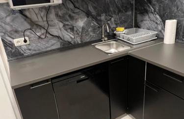BIG New 7Rooms City Center APARTMENTS and Suites - Foto 2