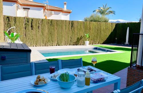 VILLA LUXURY RELAX GRANADA Ciudad Playa Montaña - Photo 20