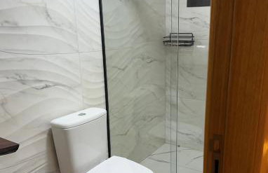 Cabana Rústica com vista para as Montanhas - Foto 10