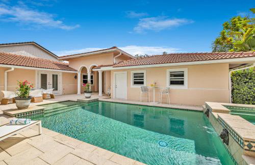 Walk to Beach Heated Pool Serenity at its Finest Orchid Key Residences - Foto 30