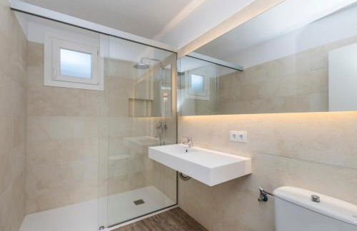 Apartamentos Playa de Canutells - Foto 23