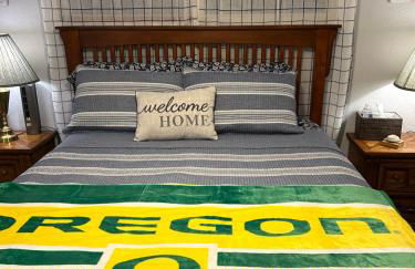 Emerald City 3 Bedroom 1 bath Home - Photo 16