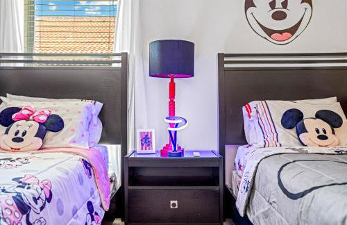 Disney Family Fun Resort, Pool and Game Room - Foto 26