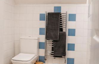 Chic loft apartment in Victorian house - Foto 17