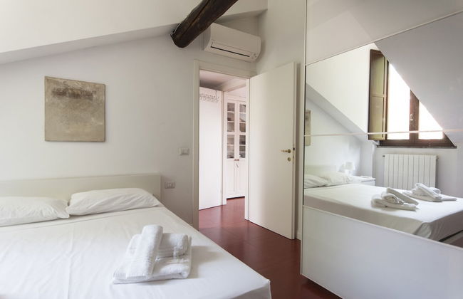 Intimate Attic Flat near Politecnico University - Foto 8