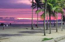 Apartamento mobiliado prédio frente ao mar - Foto 28