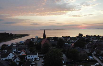 Ruegenferienhaus - Schaprode Hafen - Foto 2