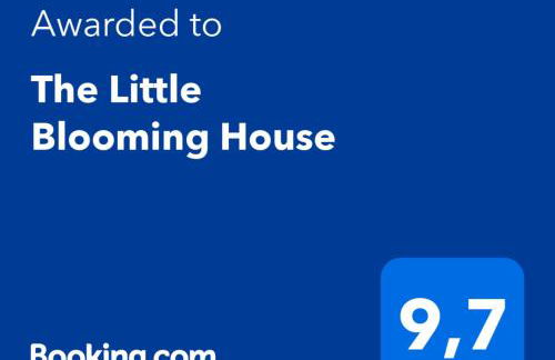 The Little Blooming House - Photo 32