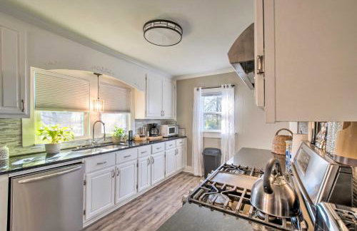 Modern Florence Getaway with Patio and Grill! - Foto 7