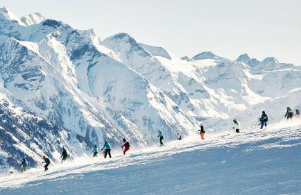 Private 10 guest Getaway Fire-Pit Golf Hike Ski Spa - Foto 12