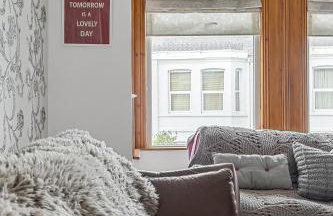 Sleeps 7 Large 4 Bed Town House for Contractors & Families & Friends in Great Central Location - Foto 10