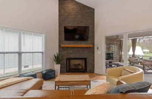 Lakeside Retreat Marina/Pool, Golf Cart, Game Room - Foto 29