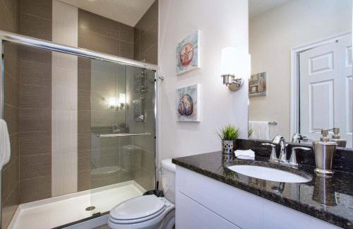 Beautiful House, Private Splash Pool, Balcony Off Master Suite, Free Wifi!!! 3 Bedroom Townhouse by RedAwning - Foto 48