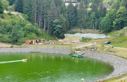 Studio refait à neuf avec balcon - Famille - Parking couvert - Foto 22