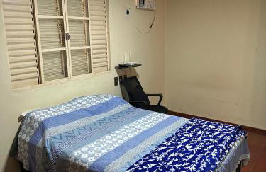 Casa inteira - ótima localização - Foto 16