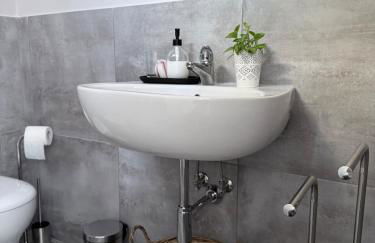 Casa Lazzari - Giardino Segreto a 3 min da Villa Maria Cecilia Hospital - Foto 8