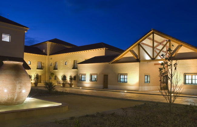 Hotel de Bodegas Hacienda Albae - Photo 1