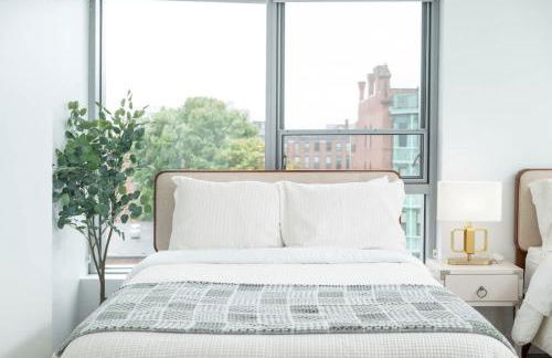 Central Space to Balance Life Work Play 7 Sleeps - Photo 14