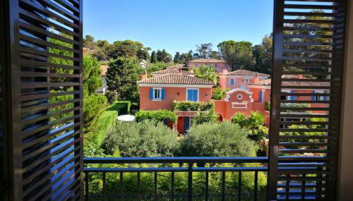 Exclusive Resort Apartments with parking , gym and sauna - Photo 2