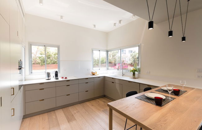 Live like Royalty in TLV DLX 2 Floor Apt - Foto 11