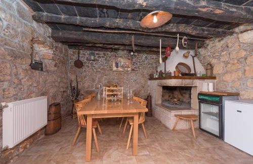 Holiday home Stipanovi Dvori with jacuzzi and pool - Foto 49