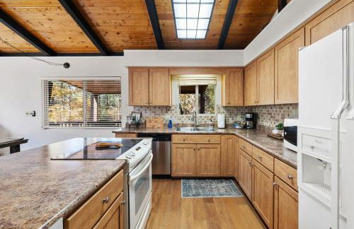 Ponderosa HideAway 4-BR CabinMtn ViewTrailsBrbq - Foto 20