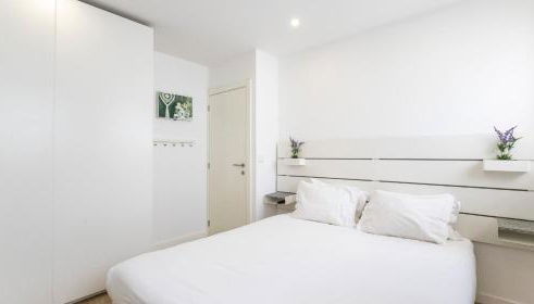 Serralves Blue House by LovelyStay - Photo 5