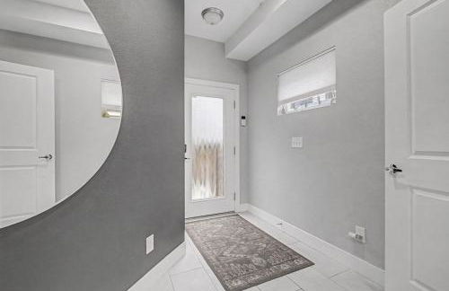 Spacious Denver Home with Private Rooftop Spa - Photo 10