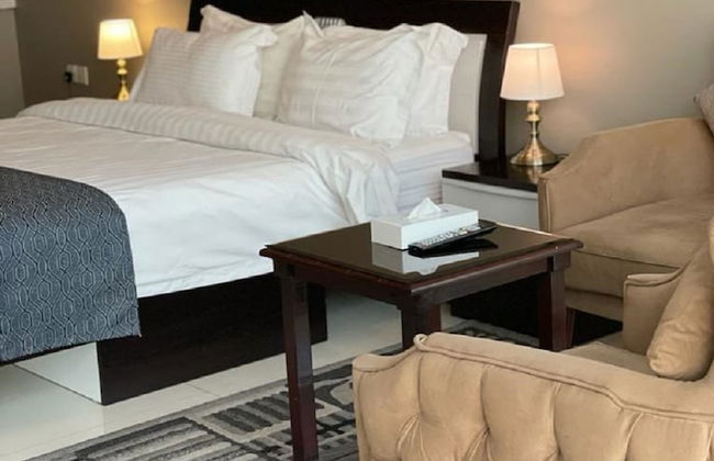 Remaz Hotel & Suite - Photo 30