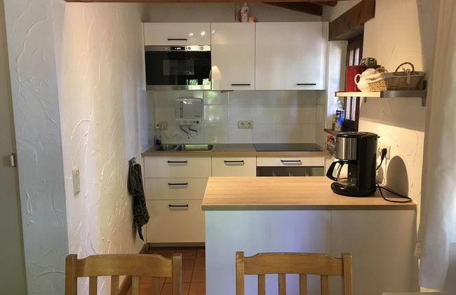 Cosy and Snug Holiday Home With Joint Swimming Pool - Foto 10