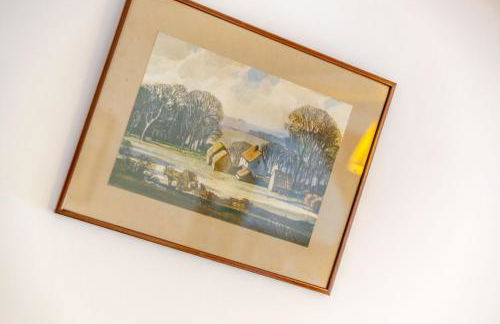 The Old Bull Stall - Photo 16