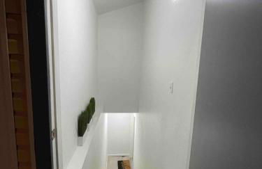 Entire Fully Equipped Basement Guest Apartment Home - Foto 19