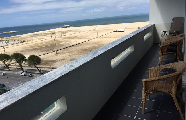 Casino Beach Apartment - Photo 11