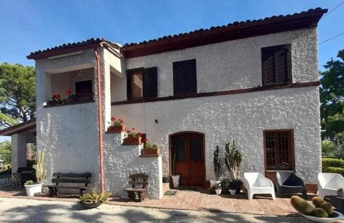 CASAL DE' PINI RELAIS TENNIS E PISCINA - Foto 1