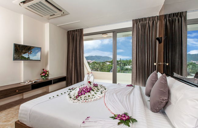 The Green Golf Residence Condominium - Photo 4