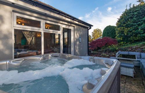 Hazelglade Cottage - Hot Tub, Games Room, Pet Friendly - Photo 54