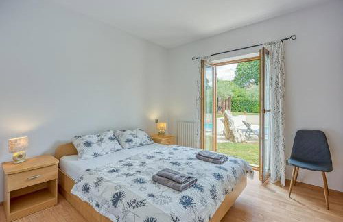 Holiday House Iris with Private Pool - Foto 38