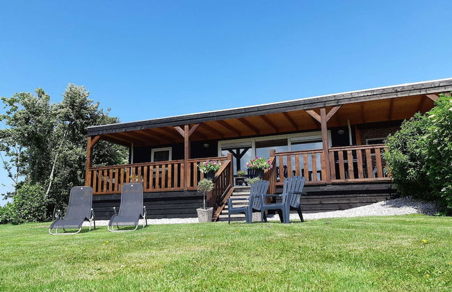 Cottage in Paesens Near Wadden Sea - Foto 1
