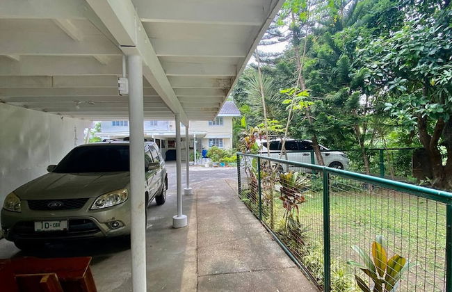 House w 3 Bedrooms And 3 Baths - Free Parking - Photo 32