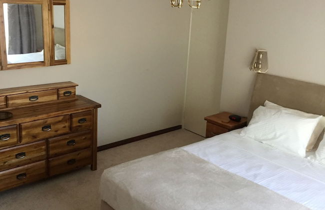 Murdoch Station B&B - Photo 2