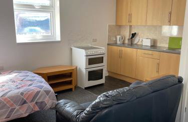 Spacious, Sleeps 18, 3 Bathrooms, Parking, Park, Mansfield - Foto 44